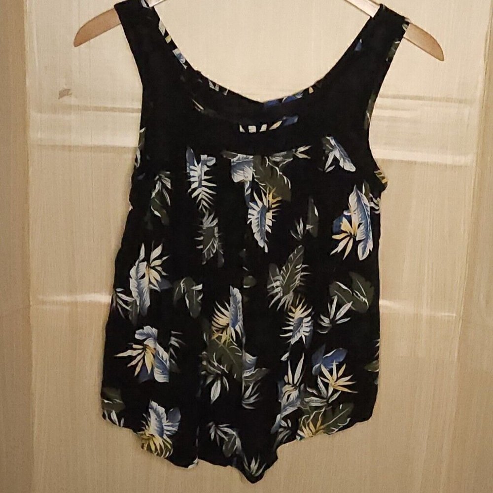 Doe & Rae Black Floral Flowy Tank Mesh Straps Medium